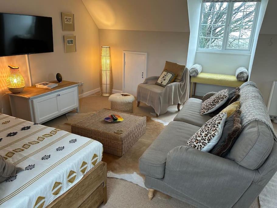 Cargibbitt Annexe Villa ลิสคาร์ด ภายนอก รูปภาพ