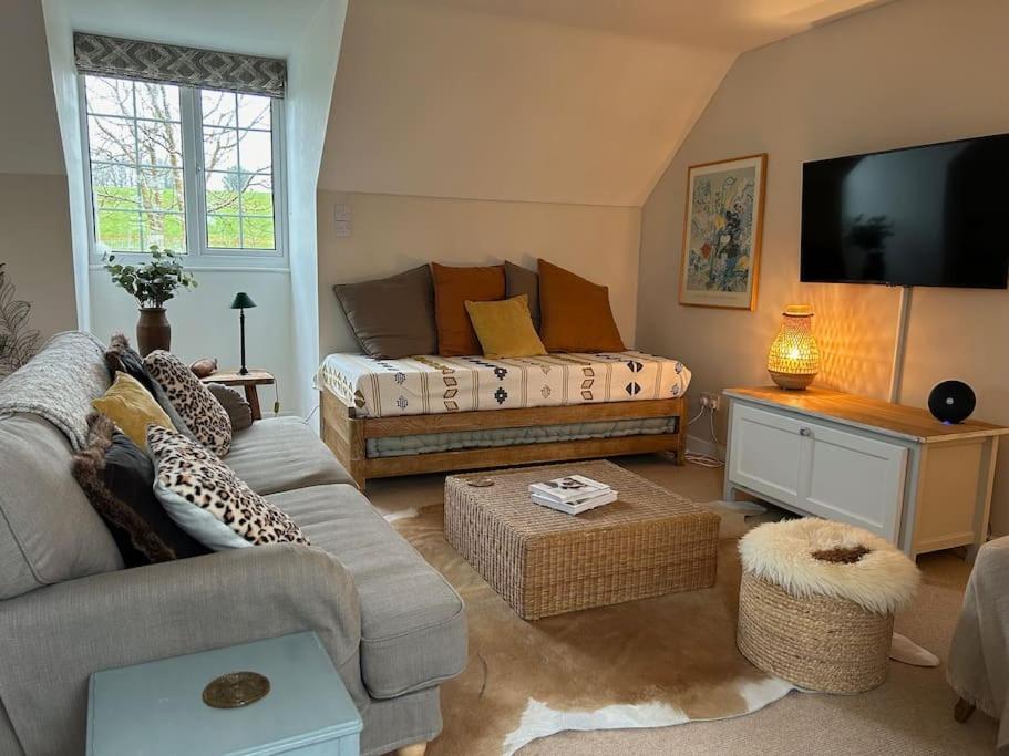 Cargibbitt Annexe Villa ลิสคาร์ด ภายนอก รูปภาพ